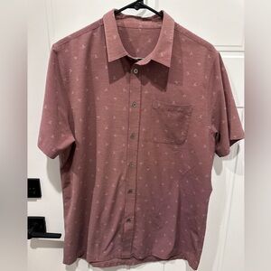 Vuori Men's Bridge Button Down Short Sleeve Shirt